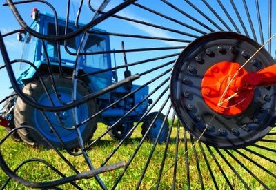 Съвременна техника внася удоволствие в работата на ферма в Търговищко